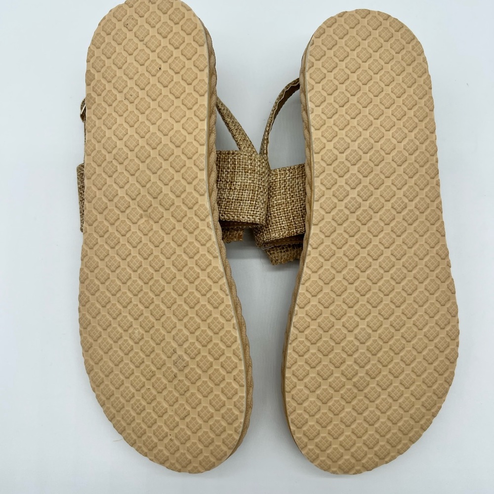 She & In Bow Sandals - Picture 9 of 9